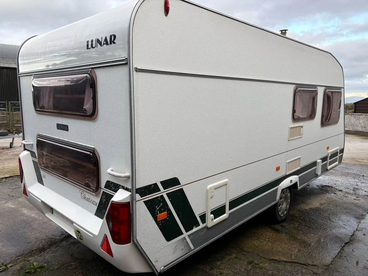Caravan lumar 5 berth camper - Image 4