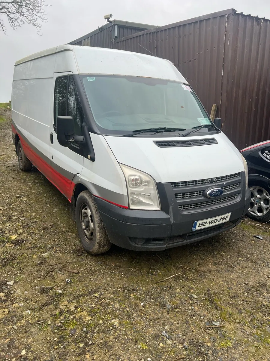 132 Ford transit - Image 1