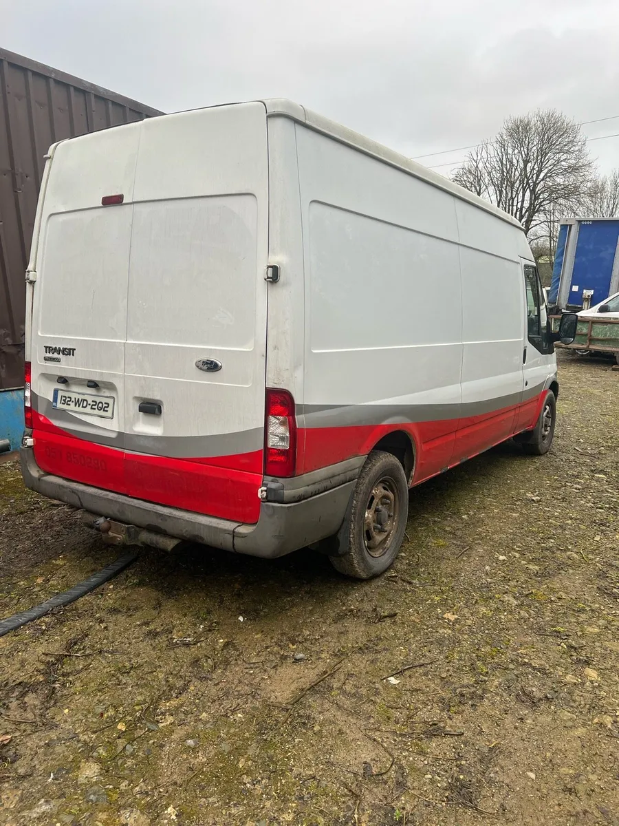132 Ford transit - Image 3