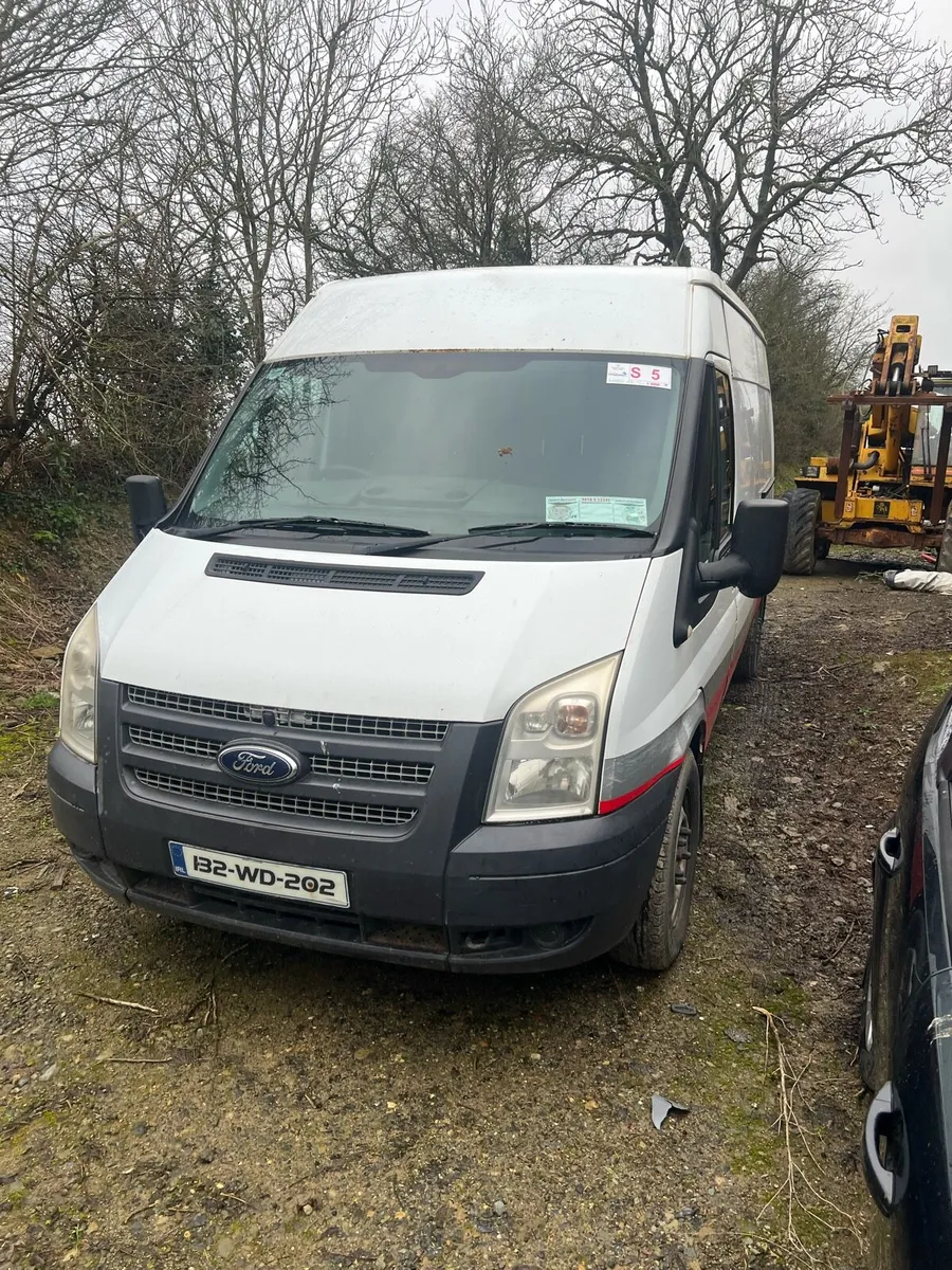 132 Ford transit - Image 4
