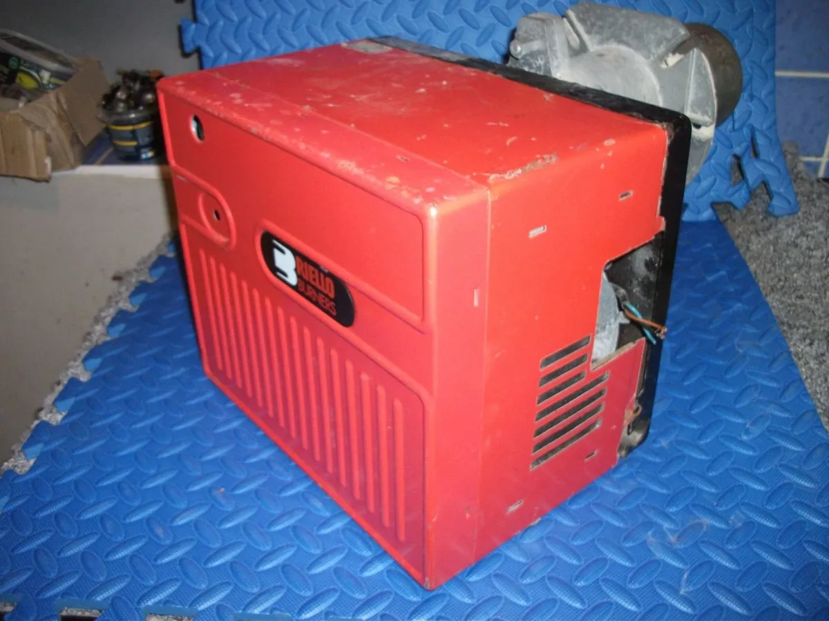 Riello 40  GS10  Gas Burner - Image 1