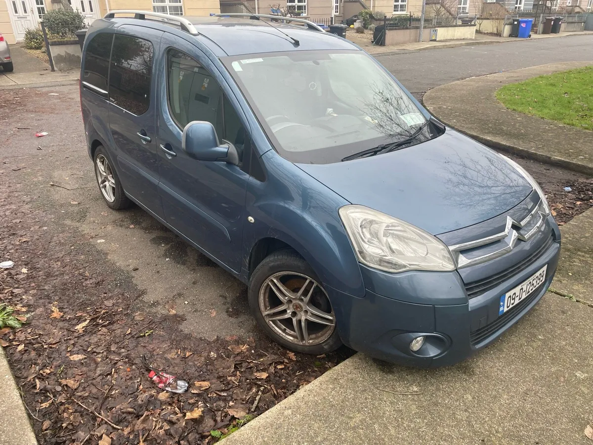 Commercial Citroen Berlingo - Image 3