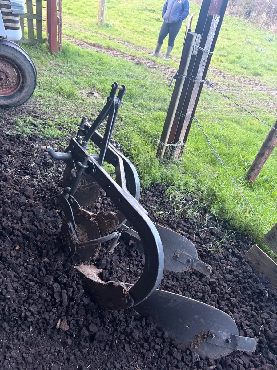 2 furrow Ferguson plough - Image 2