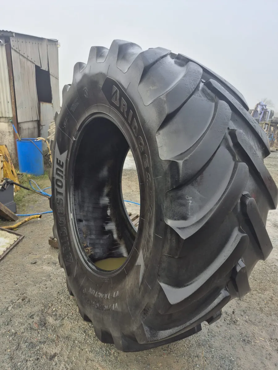 Bridgestone 710 70 R42 tyres - Image 4