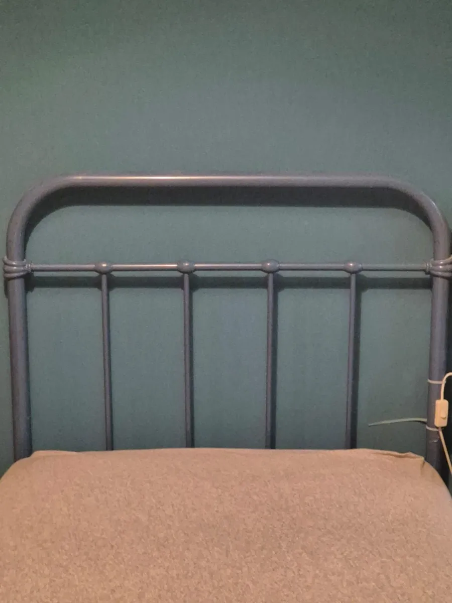 Single bed & Mattress - Image 2