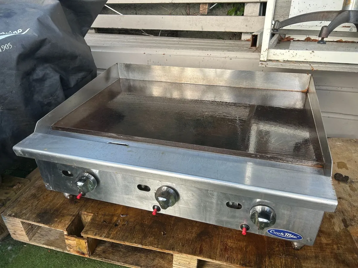 gas griddle 3 burners - Image 2