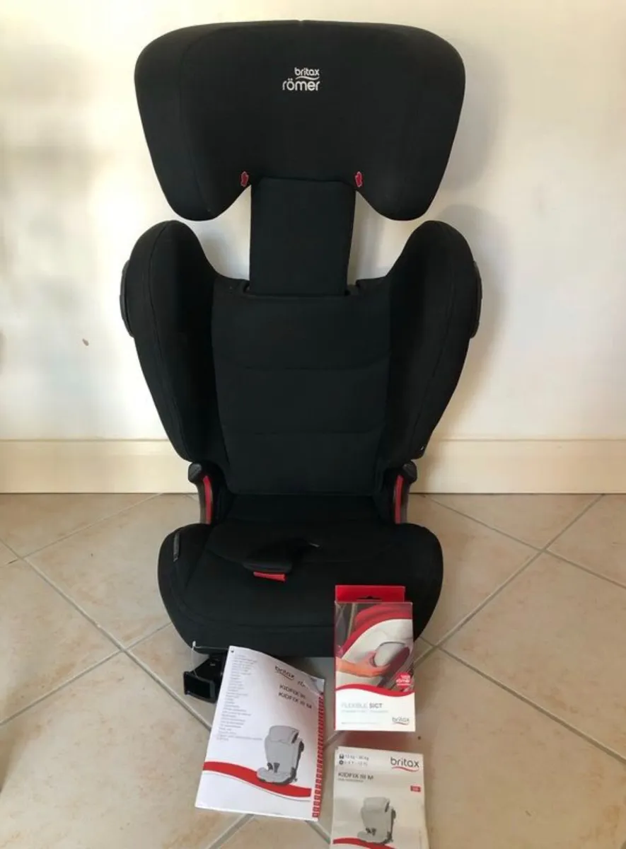Britax car seat - Image 1