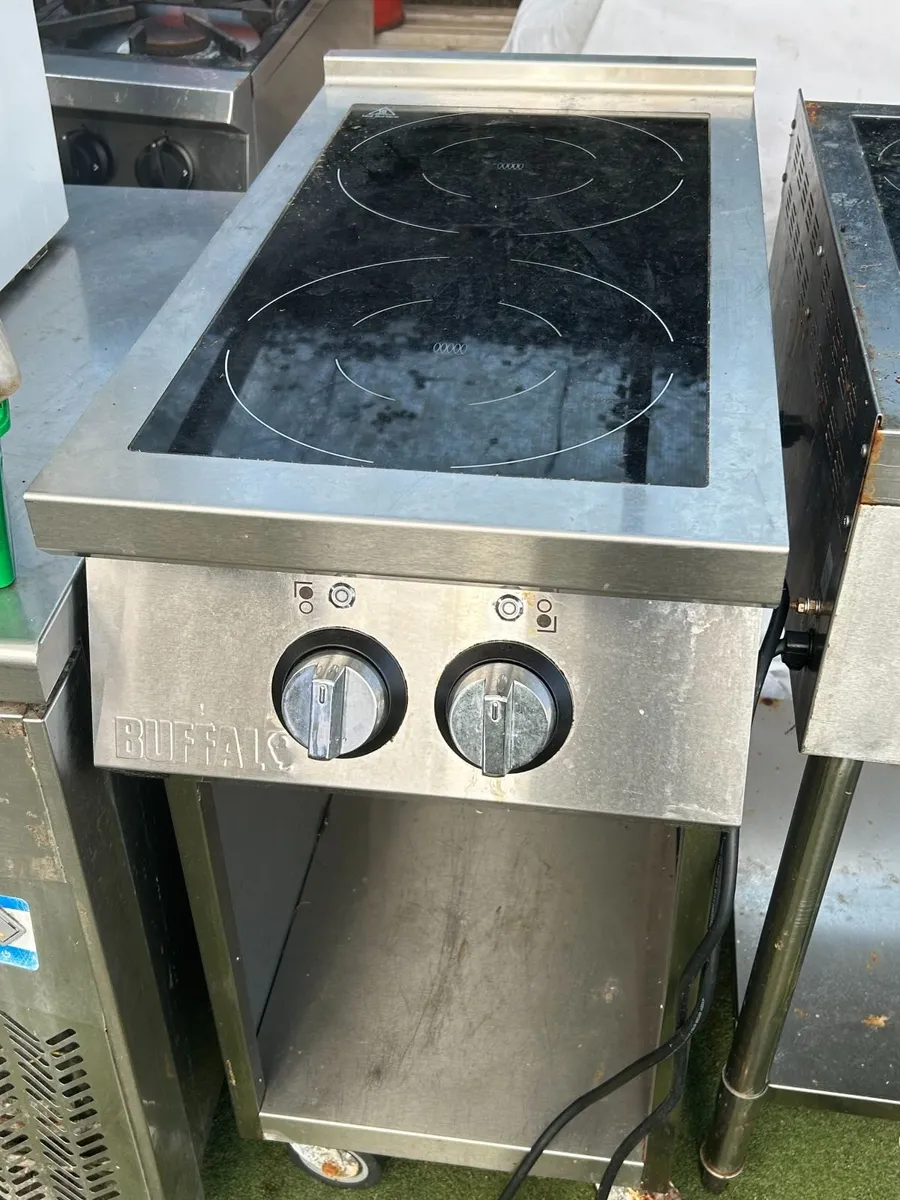 induction hob - Image 2