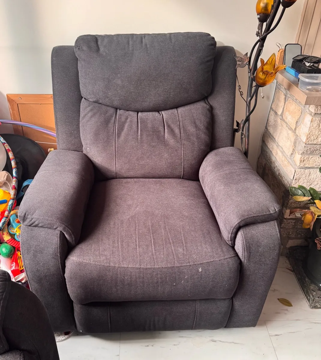 Premium 3+2+1 Recliner Sofa Set- - Image 4