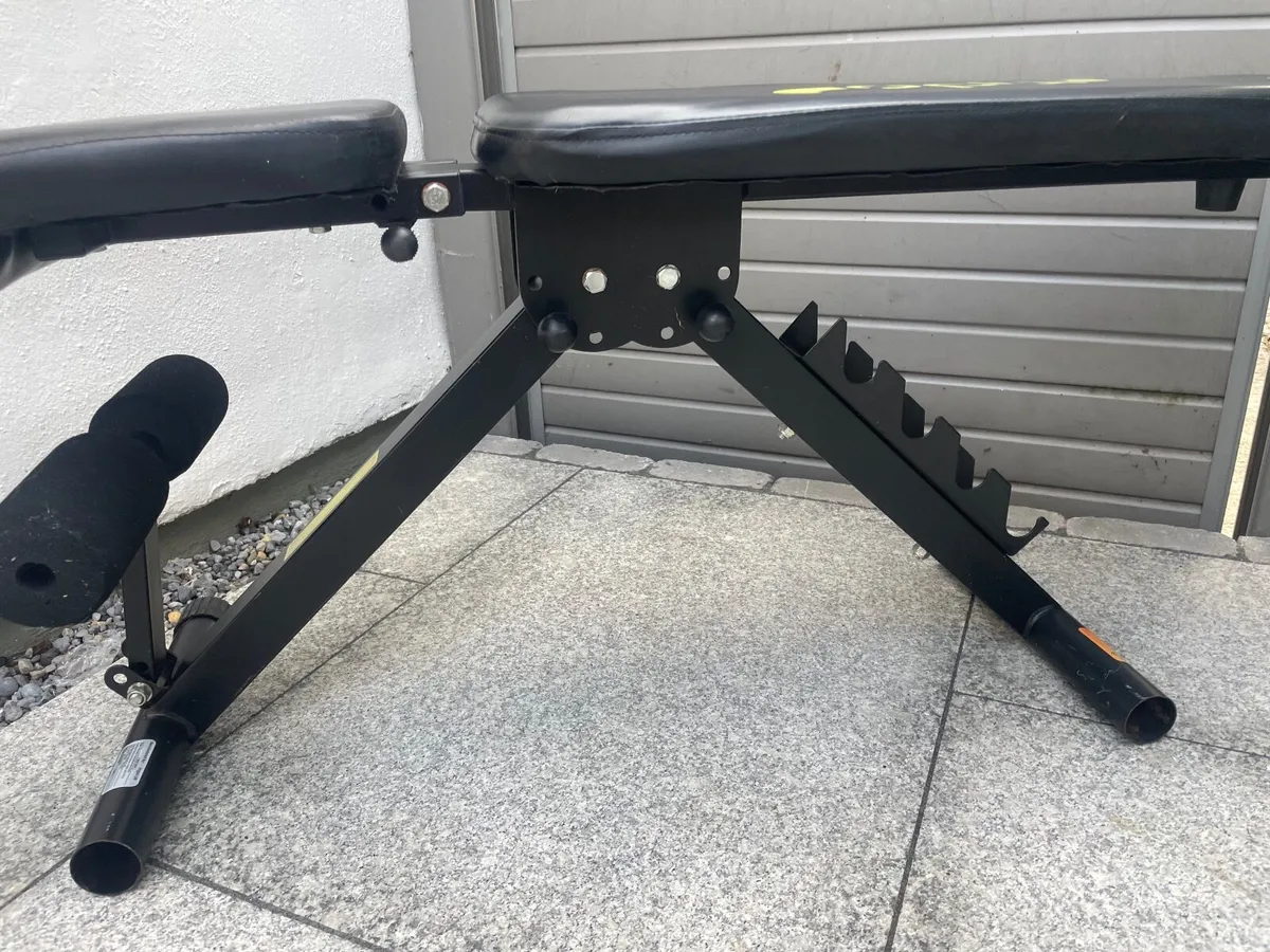 Bench for Weight lifting - Image 2