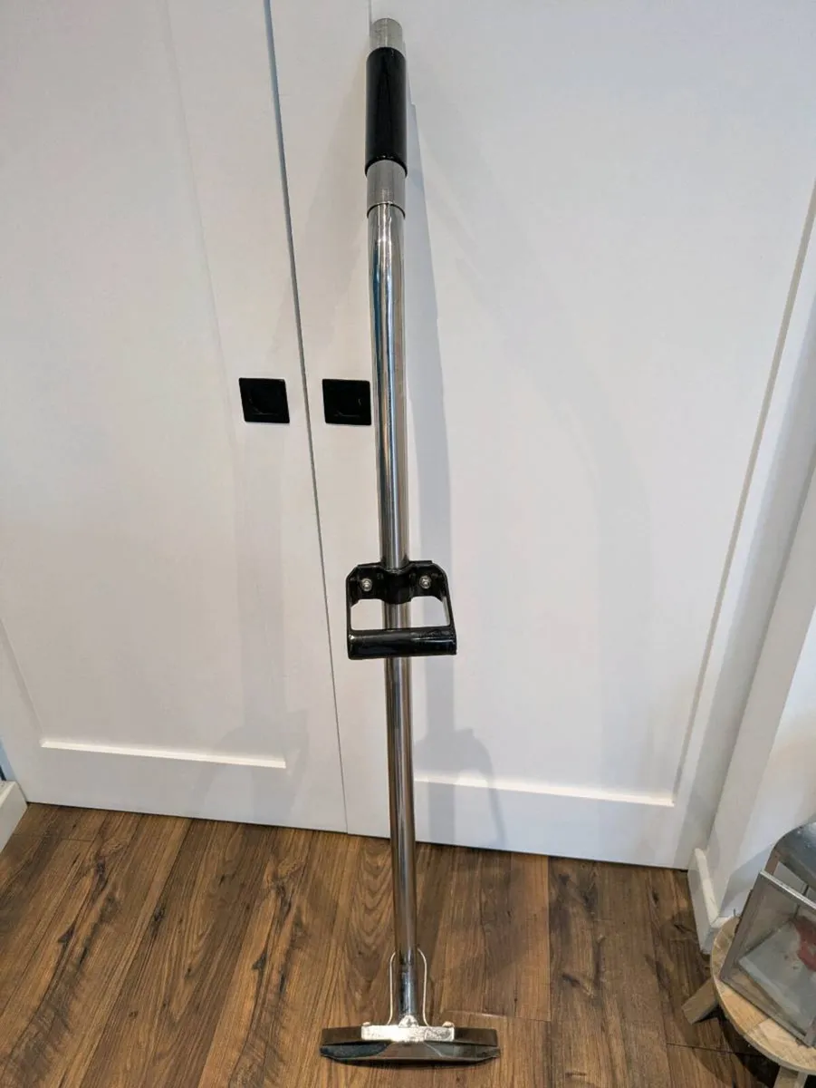 Carpet cleaning Machine & tools - Image 2