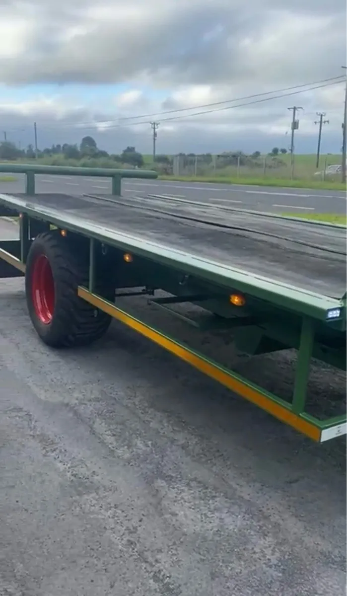 Bale Trailor - Image 1