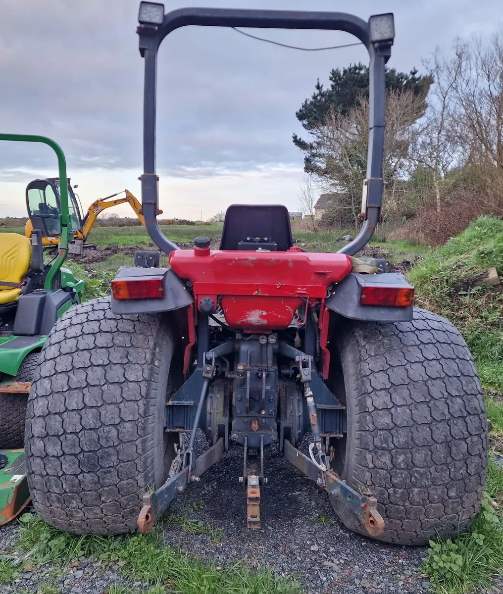 TYM 31hp Compact Tractor no vat - Image 3