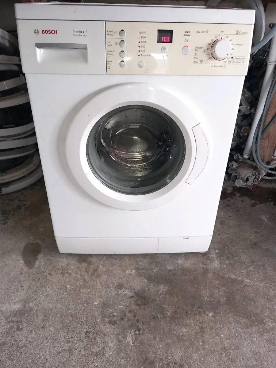Bosch 7kg washing machine - Image 1