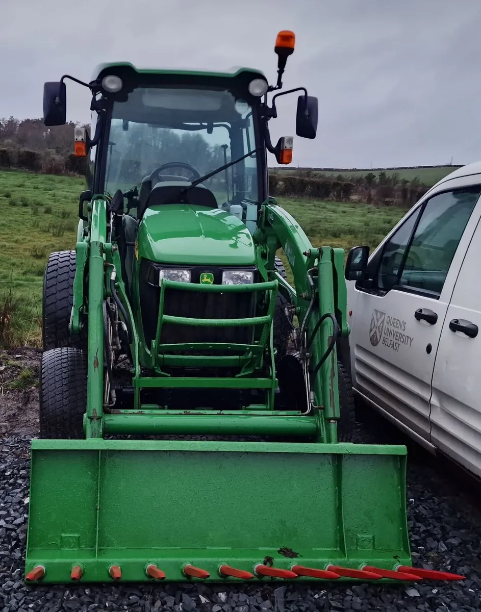 John Deere 50hp Compact Tractor with Loader - Image 2
