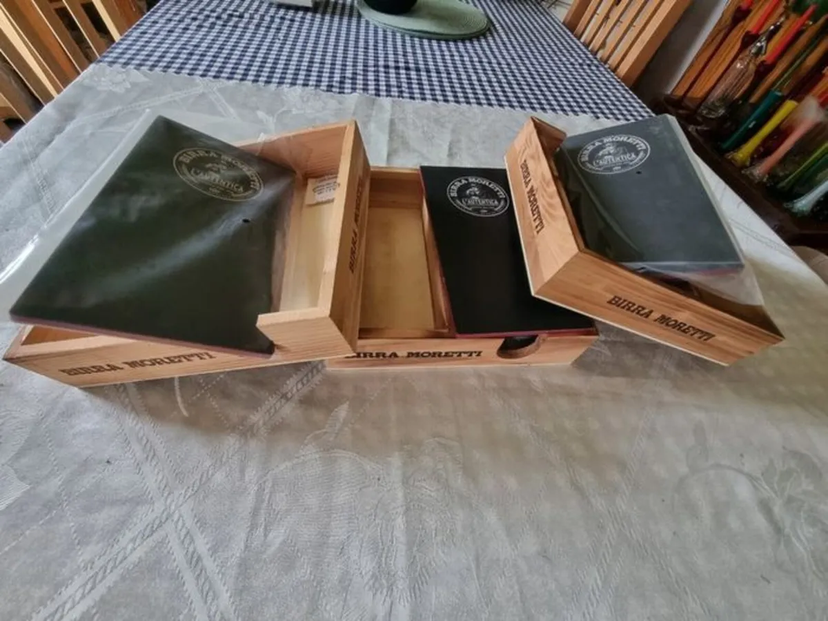 Eight wooden Birra Moretti boxes - Image 4