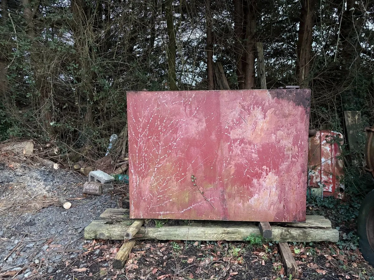 300 GALLON  SQUARE STEEL  DIESEL TANK-plus  STAND - Image 1