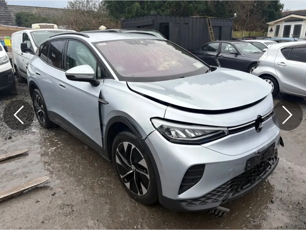 2024 Vw ID 4 Pro Model only 48 kms - Image 4