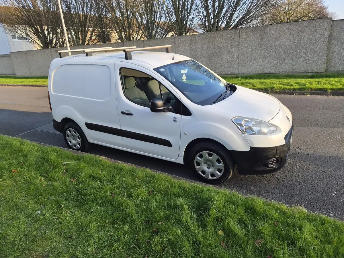 2014 Peugeot Partner - Image 1