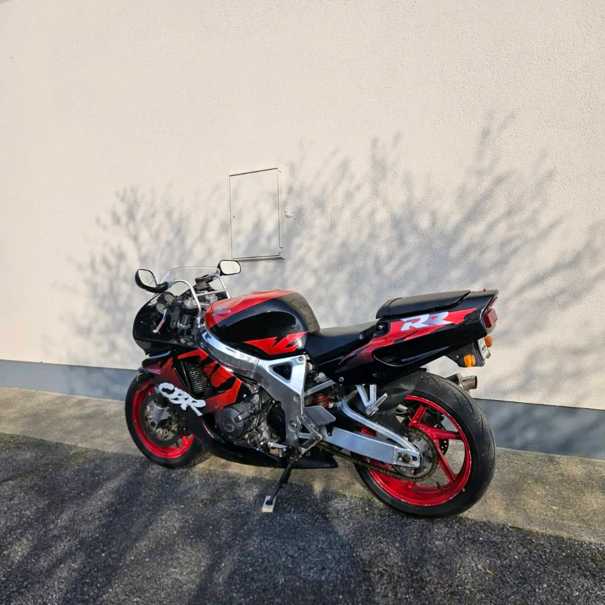 1993 Honda Fireblade 900rr sc28 - Image 4