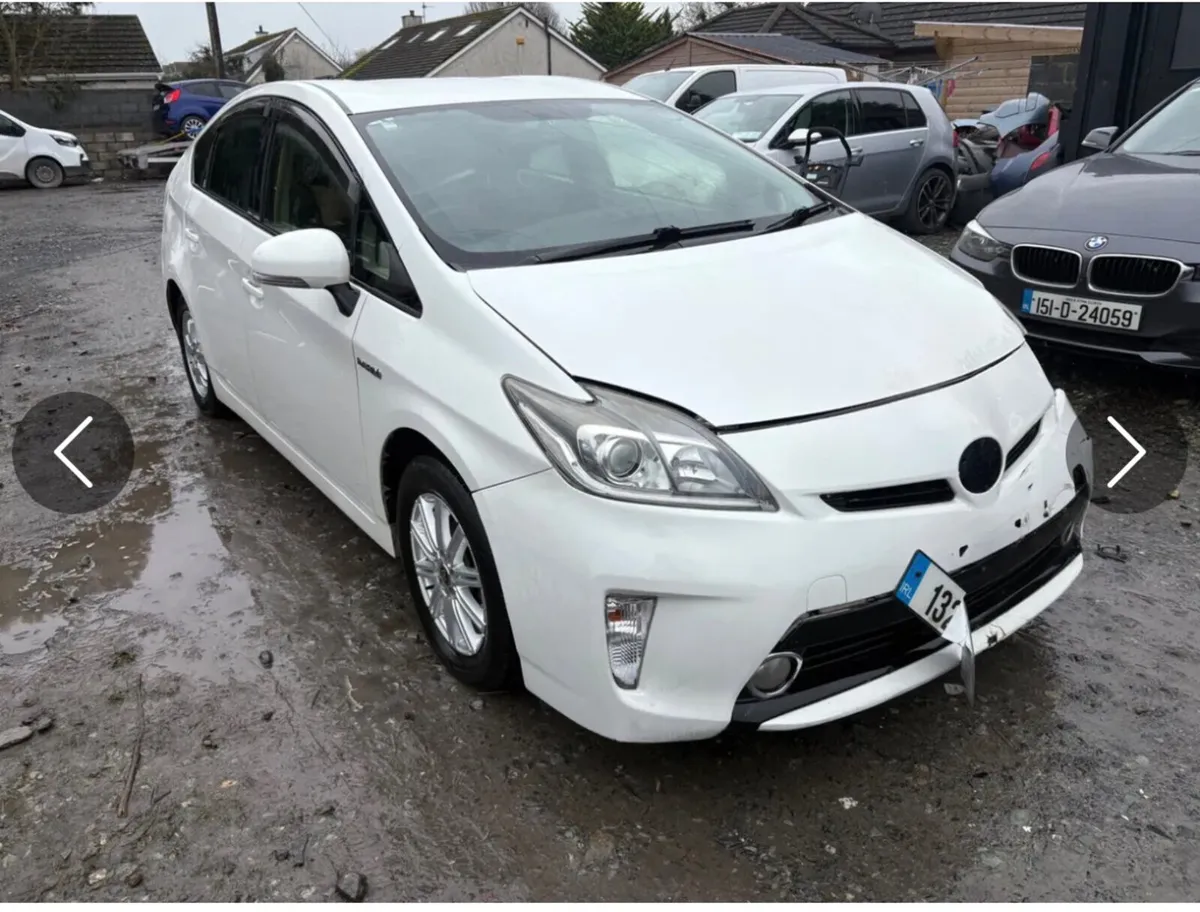 2013 Toyota Prius 1.8 Hybrid - Image 3