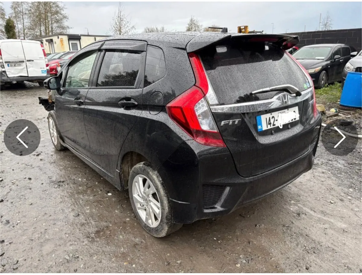 2014 Honda Fit 1.5 Hybrid - Image 1
