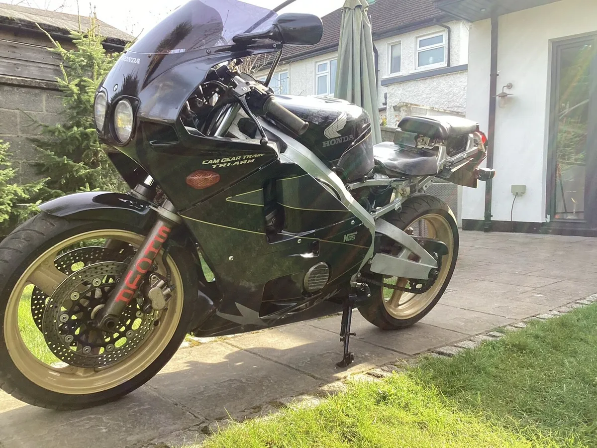 1990 Honda cbr400rr nc29 project bike - Image 4