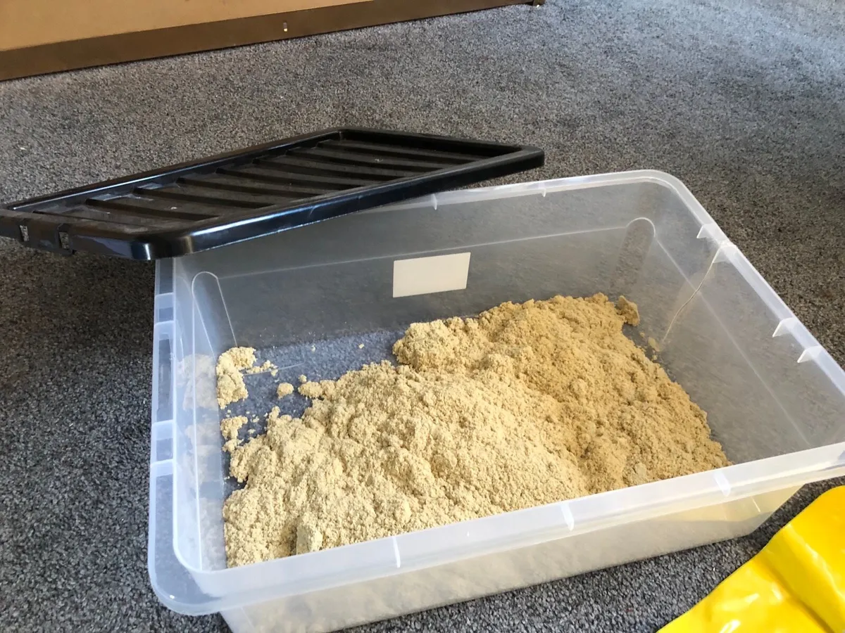 Play therapy sand play - Image 1