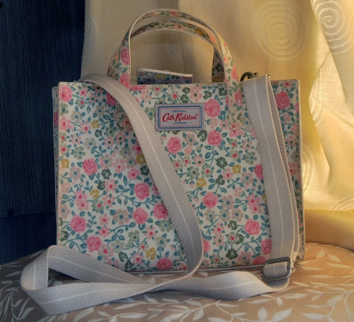Designer Handbag by Cath Kidston - Image 4