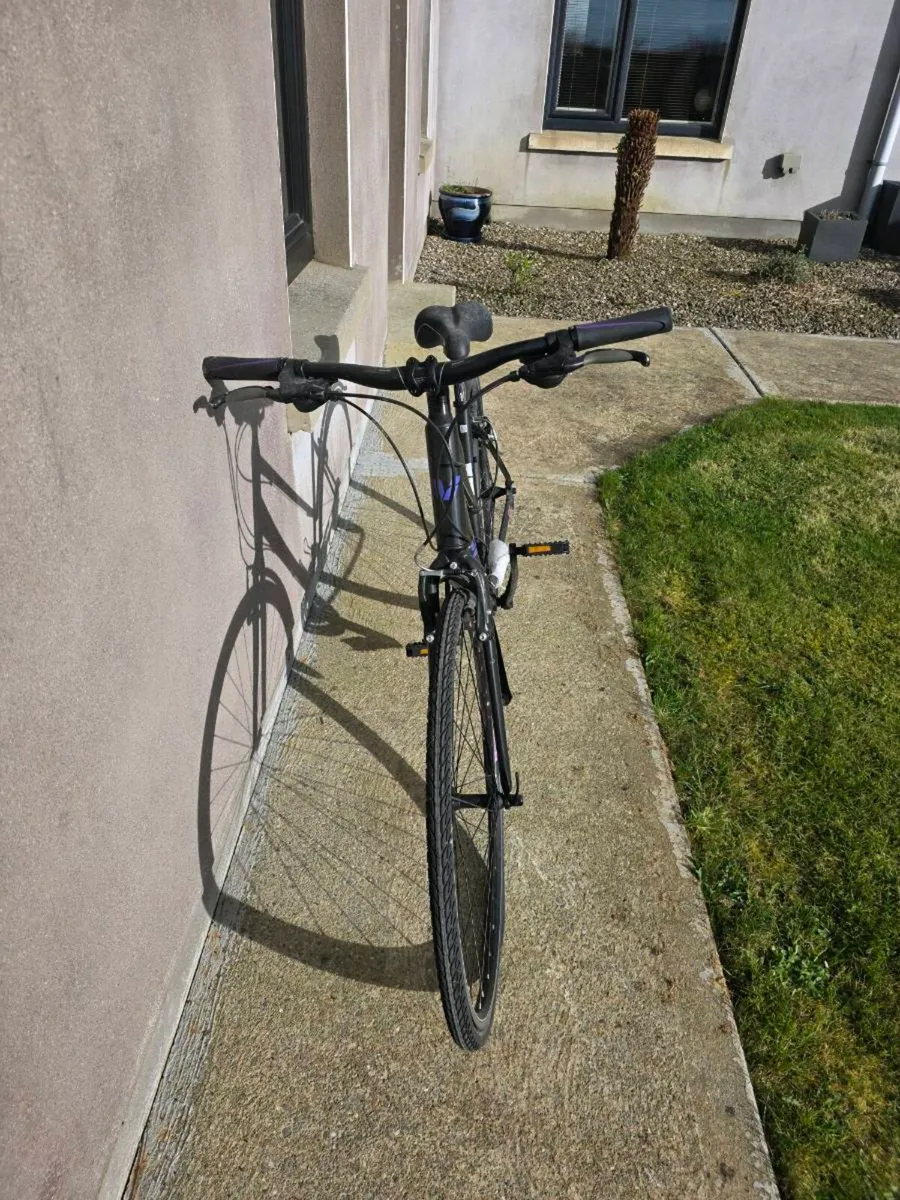 Ladies adult bicycle - Image 4