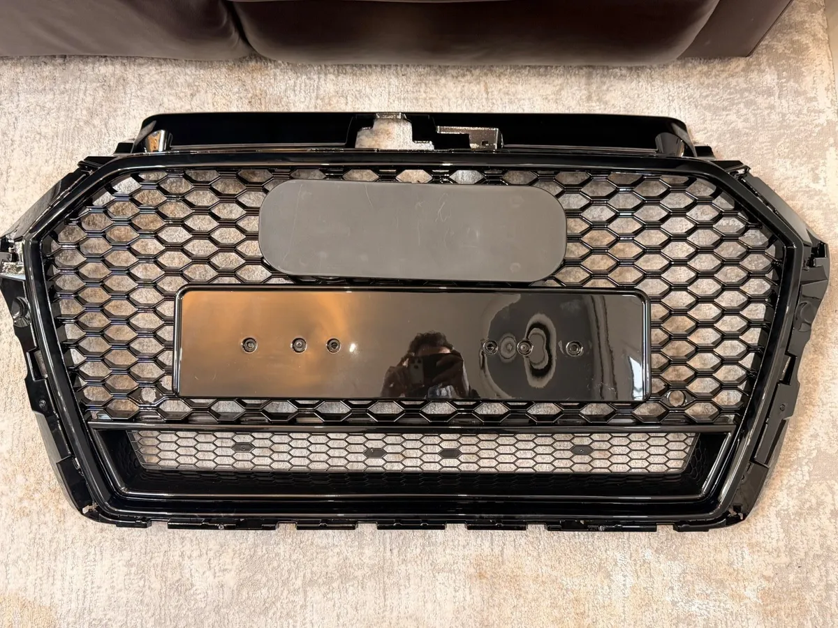 Audi A3 8V Honeycomb Grille 2017 - 2020 - Image 2