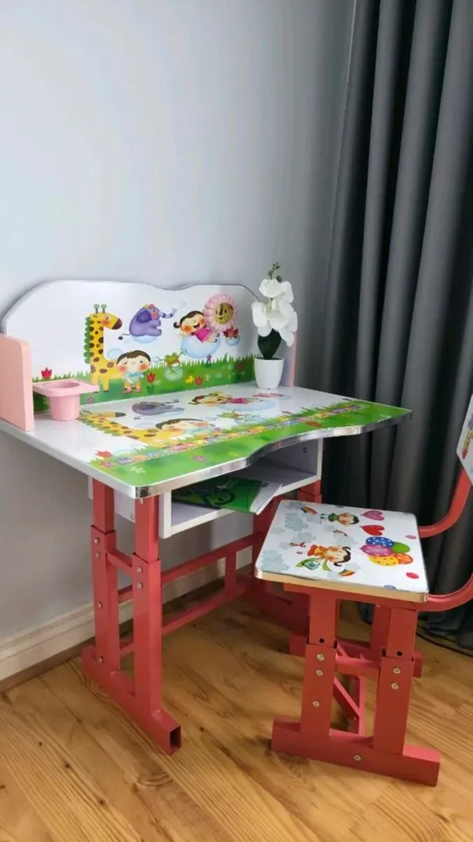 ADJUSTABLE DESK AND CHAIR SET FOR KIDS - Image 3