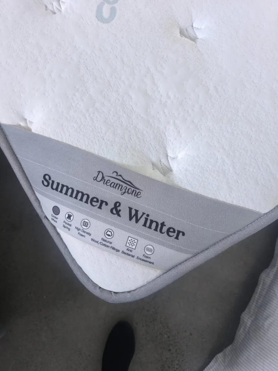 2 Single Beds - Image 1