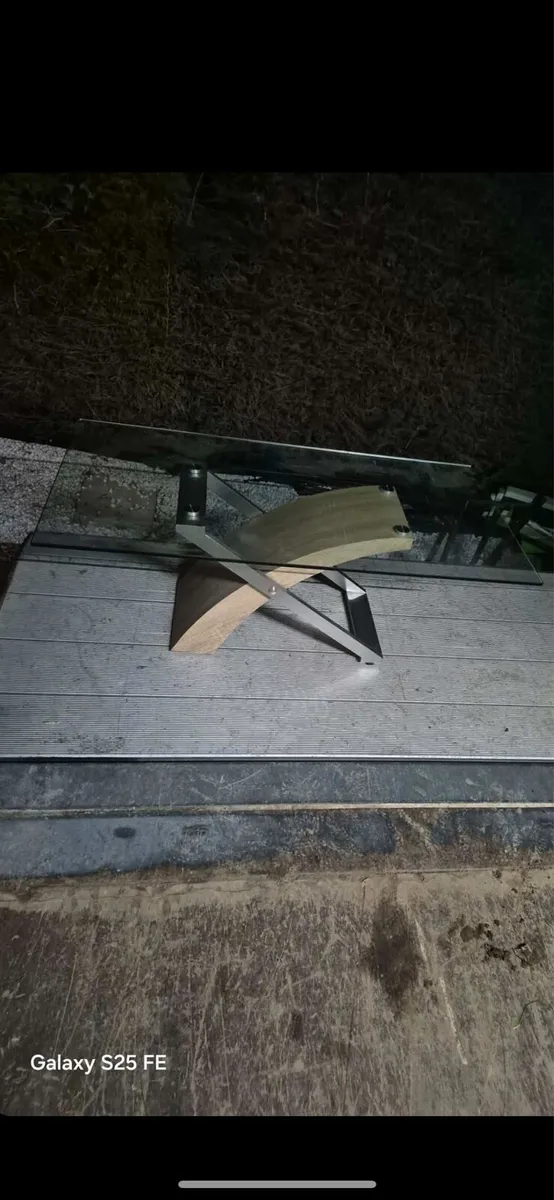 Coffee table - Image 1