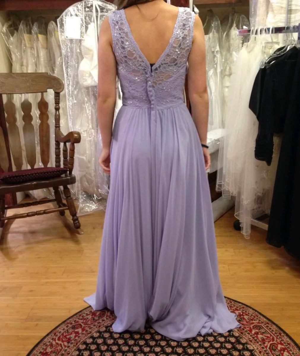 Graduation dress - Image 3