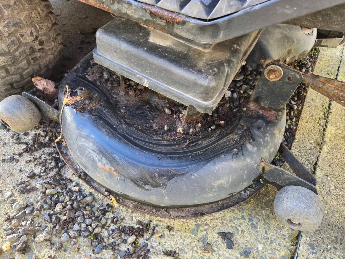 X5 ride on lawnmowers - Image 2