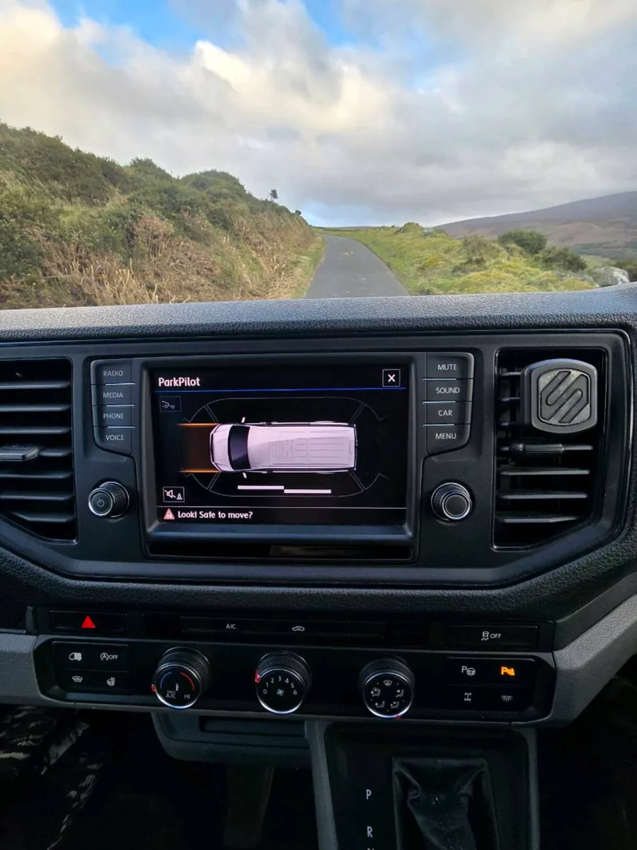 MAN TGE  3.180 4x4 - Image 3