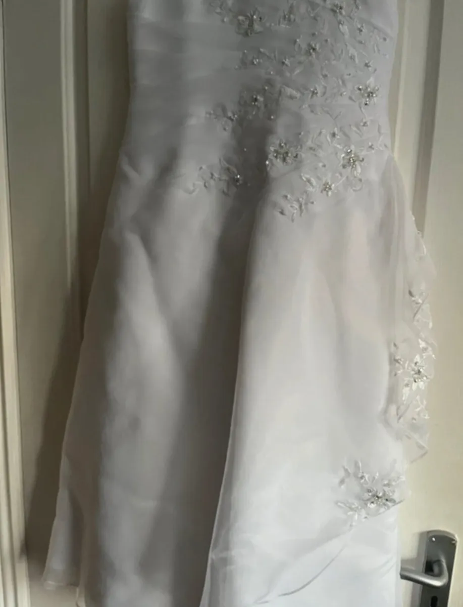 Communion dress - Image 4