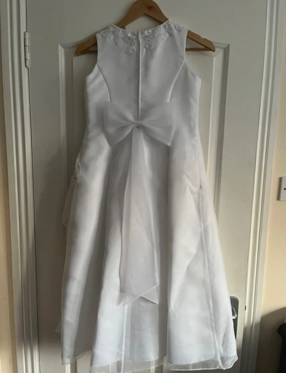 Communion dress - Image 2