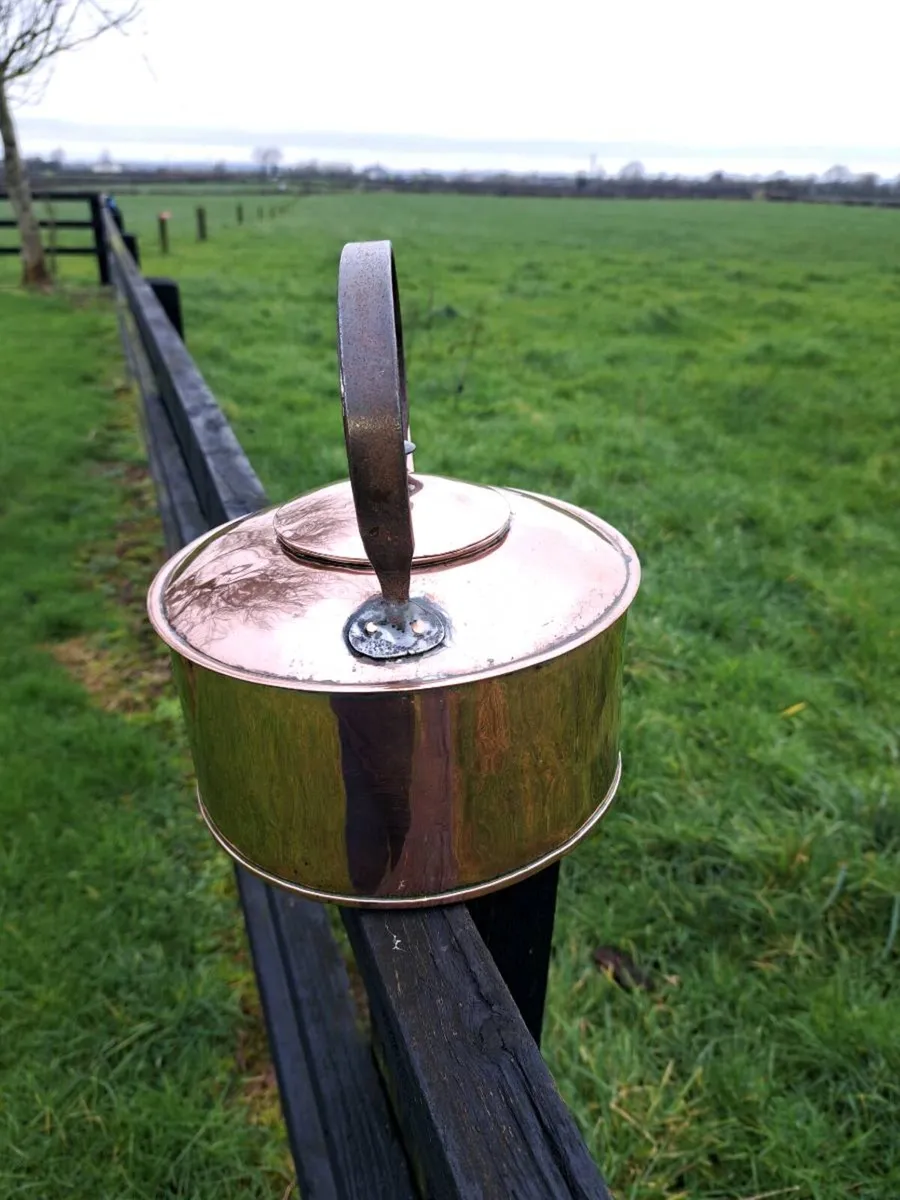 Old copper kettle - Image 2
