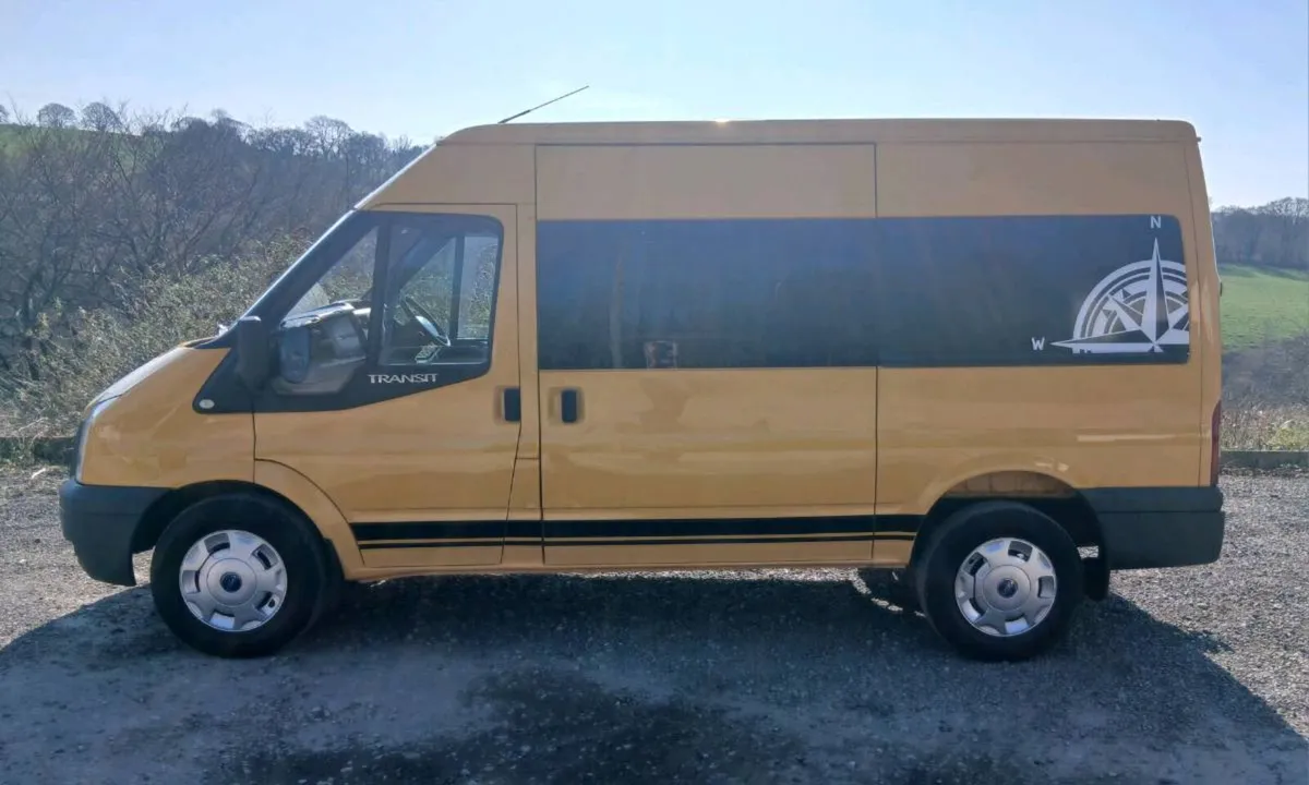 Ford transit van - Image 4