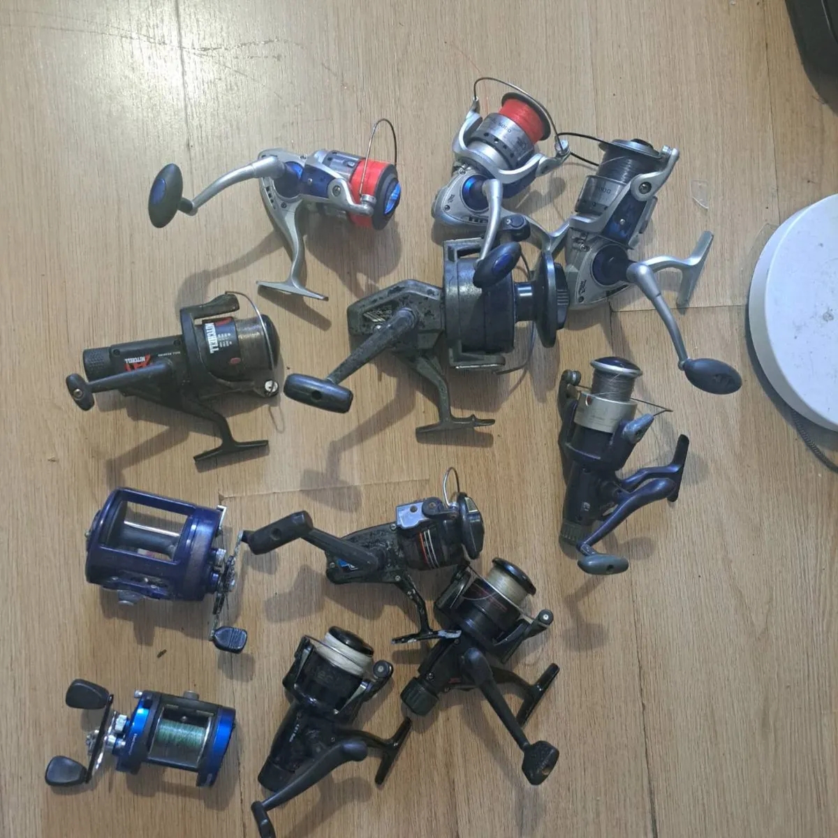 Fishing reels - Image 1