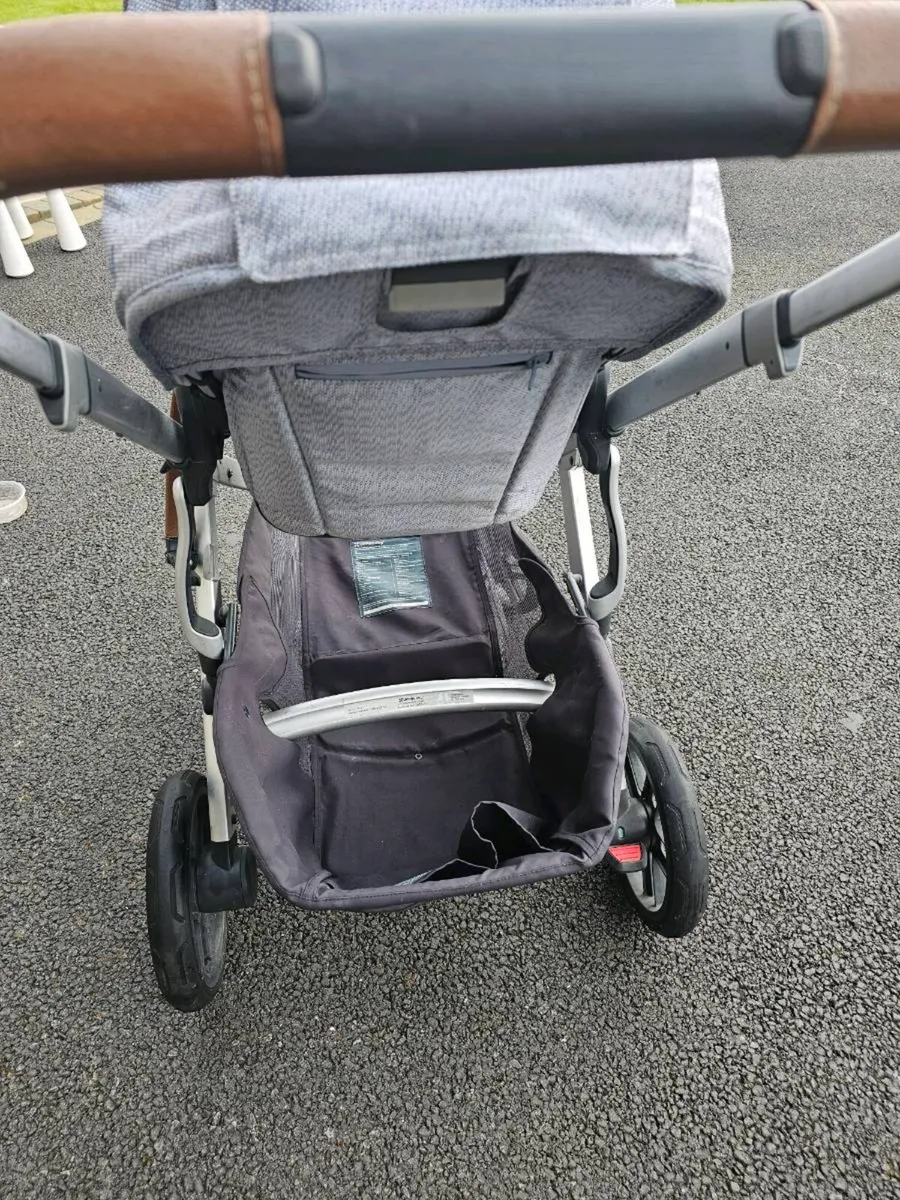 UPPAbaby Vista for Sale - Image 4