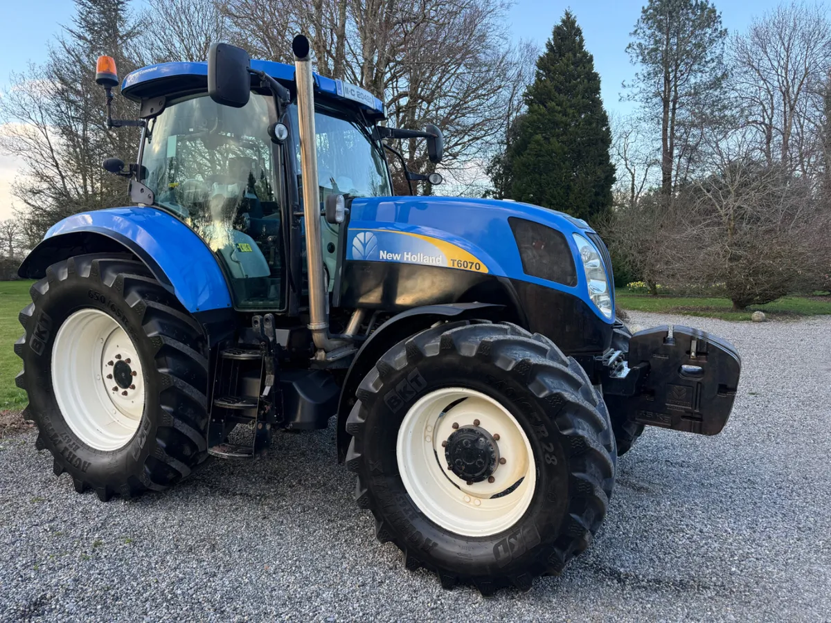 2011 New Holland T6070 R/C 40k Eco €34950 Plus Vat - Image 1
