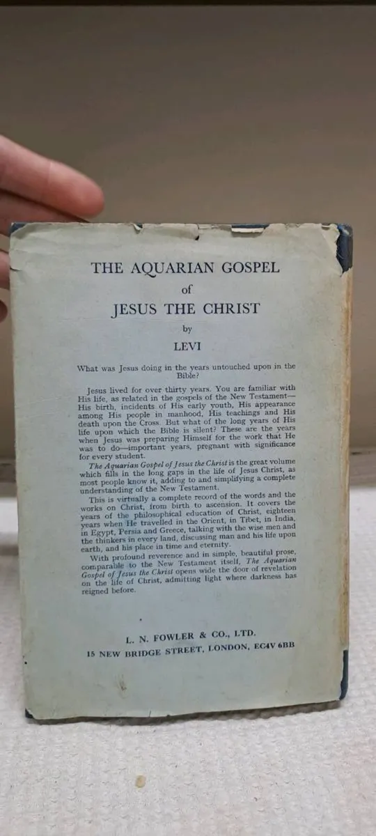 Vintage Yogi Philosophy Book - Image 3