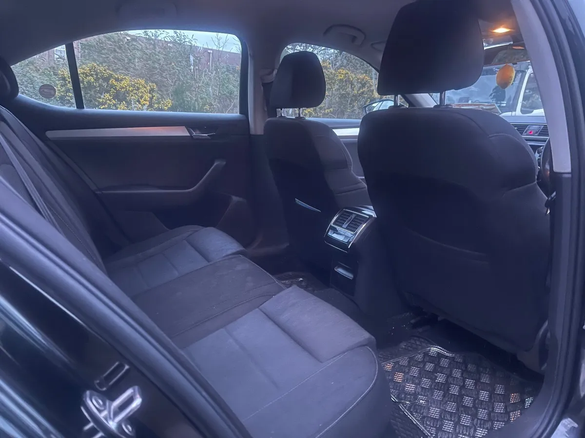 Skoda superb 2016 - Image 3