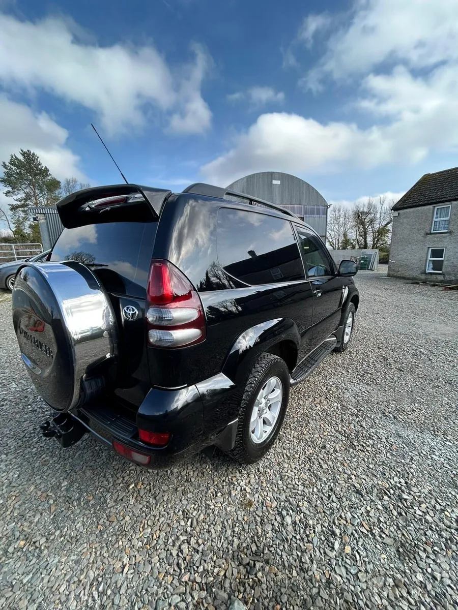 Toyota Landcruiser - Image 3