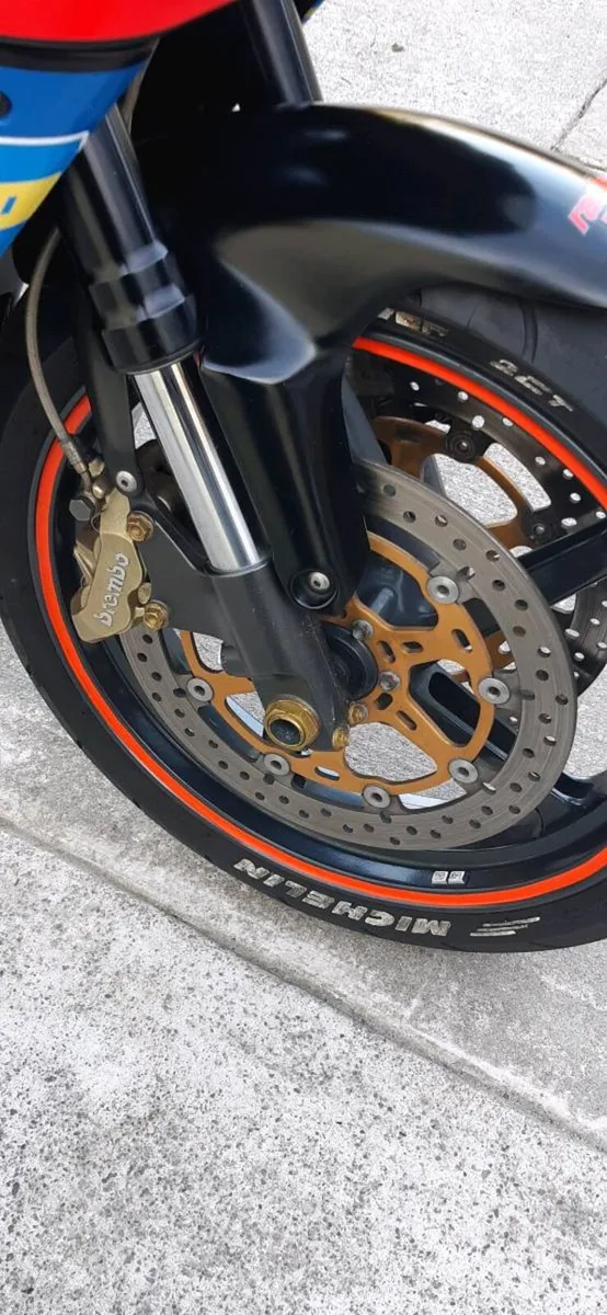 Aprilia rsv - Image 4