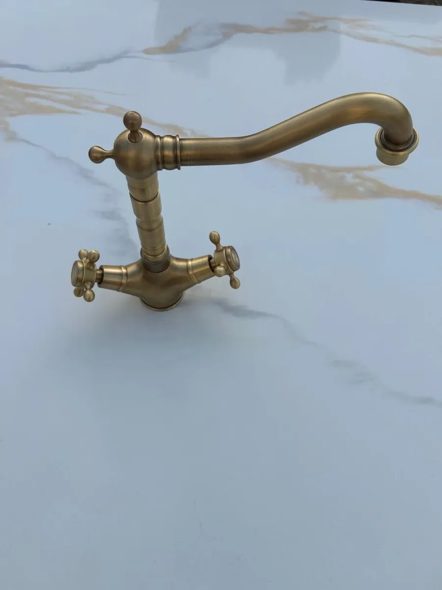 Kitchen Tap - Image 4