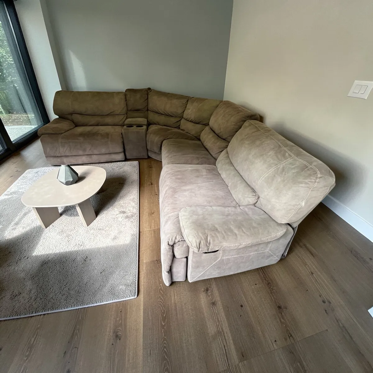 Beige corner recliner sofa set delivery available - Image 1